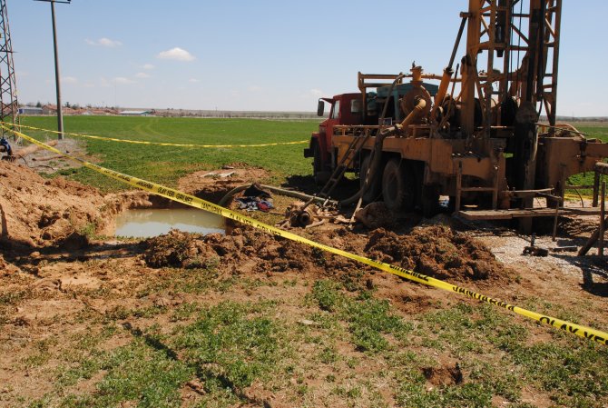 Konya'da sondaj makinesine kolunu kaptıran Suriyeli öldü