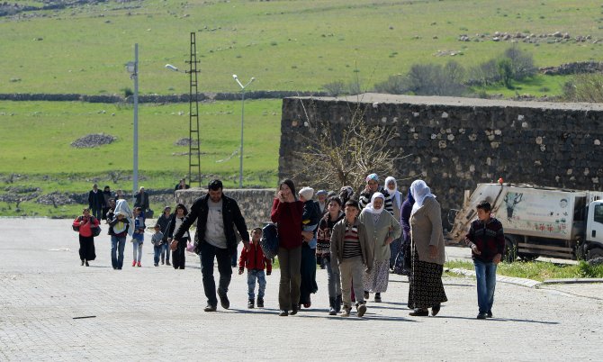 İdil'de terörün izleri siliniyor