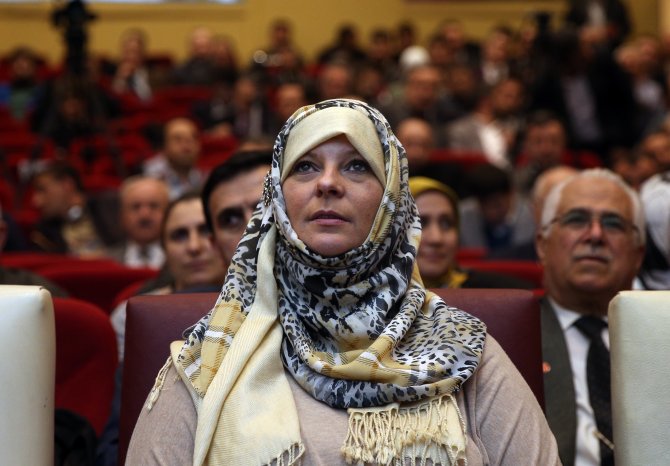 "Suriyeli mülteciler Türkiye'nin merhametine minnettar"