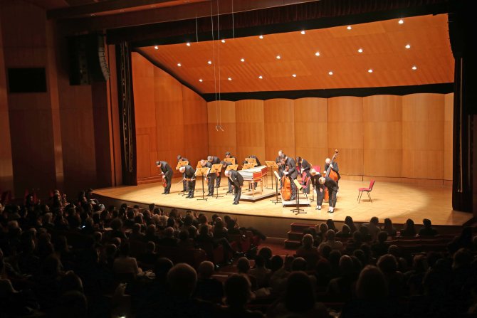 "Venedik Barok Orkestrası" müzik severlerle buluştu