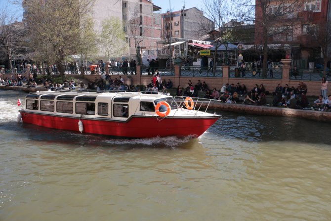 Porsuk Çayı çevresinde güzel hava keyfi