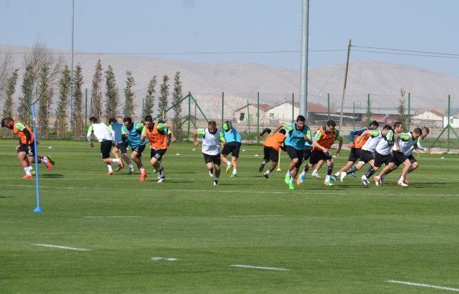 Torku Konyaspor'da Fenerbahçe maçı hazırlıkları