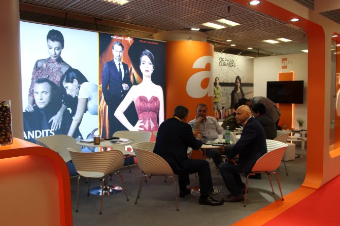 "Türkiye dizi film sektöründe dünya birinciliğini hedefliyor"