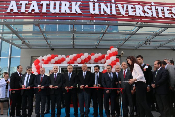 AÜ'de 11 ile hizmet verecek hastane oteli açıldı