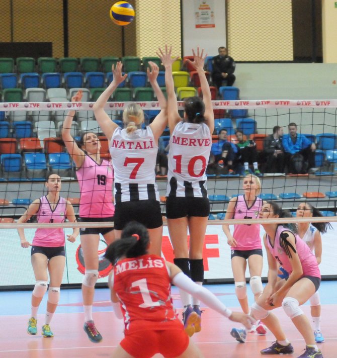 Voleybol: Bayanlar 2. Lig Final Grubu