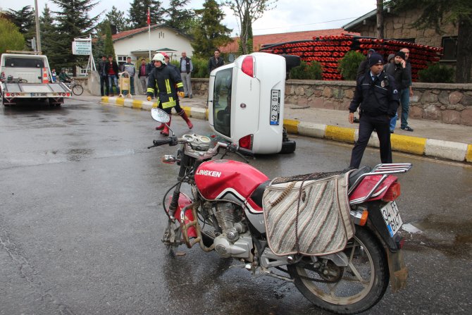 Konya'da trafik kazası: 2 yaralı