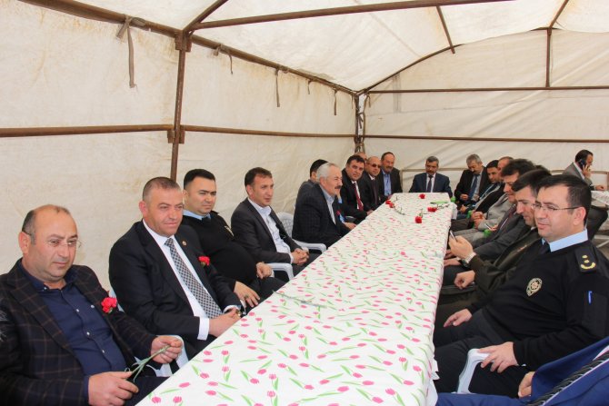 Sarıkaya'da Kuran kursları için kermes açıldı