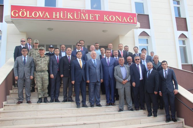 Sivas Valisi Barut Gölova’da