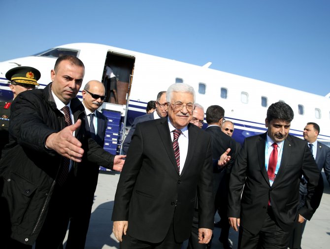 Filistin Devlet Başkanı Abbas, İstanbul'a geldi