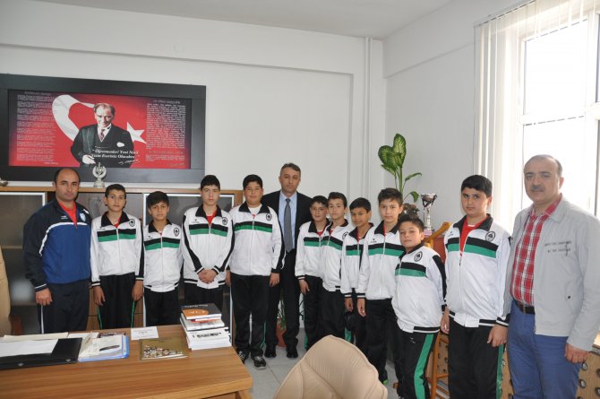 Gaziantepli öğrenciler, Yozgat'ın tarihi ve turistik yerlerini gezdi