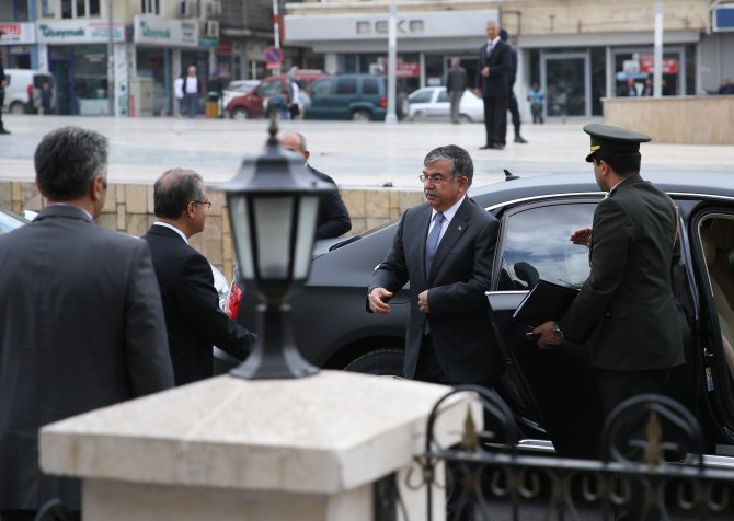 Milli Savunma Bakanı Yılmaz, Kilis'te