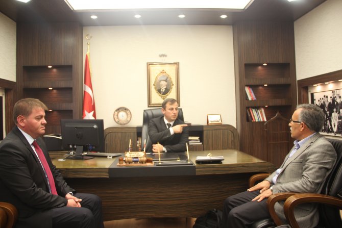 Suşehri’ne 200 kişilik kız öğrenci yurdu yapılacak