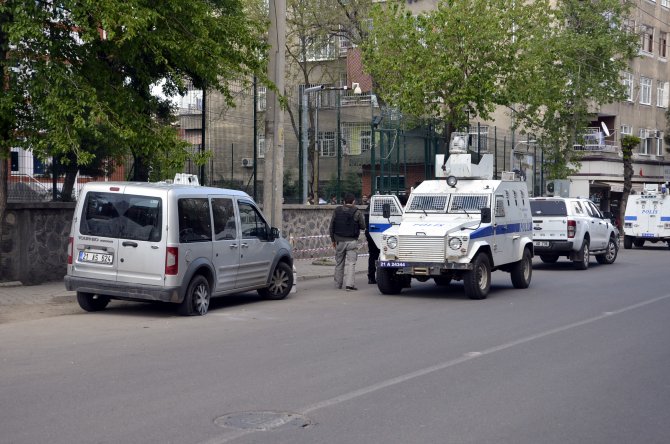 Diyarbakır'da terör saldırısı