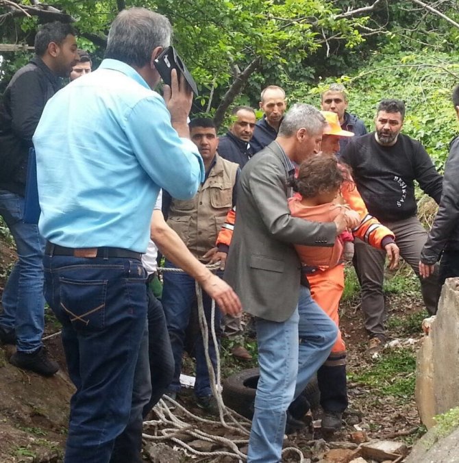 Kayıp kız çocuğu kurtarıldı