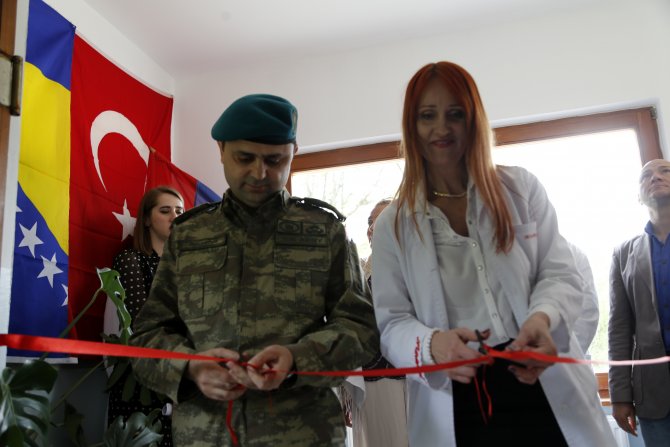 Mehmetçikten Bosna Hersek'e sağlık yardımı