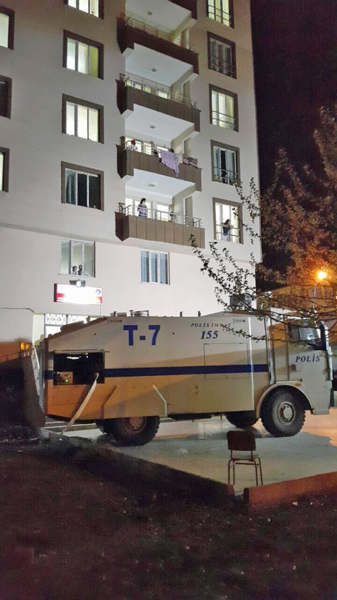 "TOMA", üniversite yurduna su taşıdı