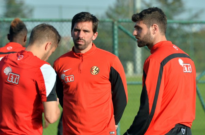 Eskişehirspor, Mersin İdmanyurdu maçının hazırlıklarına başladı