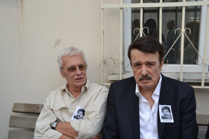 Oyuncu Adnan Mersinli, son yolculuğuna uğurlandı