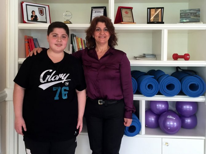 "Ergenlikte diyet, gelişimi olumsuz etkiliyor"