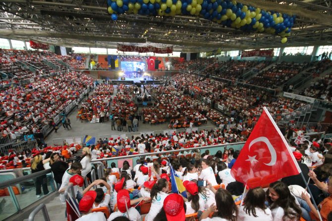 Bosna Hersek'te "Çocuk Şenliği" coşkusu