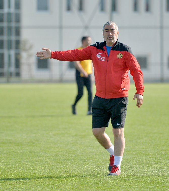 Eskişehirspor'da Mersin İdmanyurdu maçı hazırlıkları