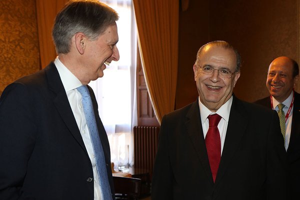 Hammond, Rum ve Yeni Zelandalı mevkidaşlarıyla görüştü