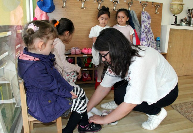 Kanseri yenen genç eğitmen çocuklarla daha dirençli