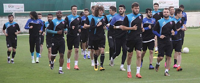 Kardemir Karabükspor Teknik Direktörü İldiz: