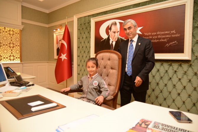 23 Nisan Ulusal Egemenlik ve Çocuk Bayramı