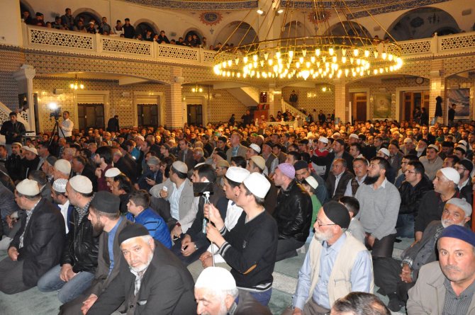 Dünyaca ünlü hafızlardan Kur'an-ı Kerim ziyafeti