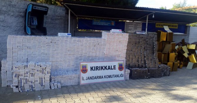 Kargo aracına kaçakçılık operasyonu