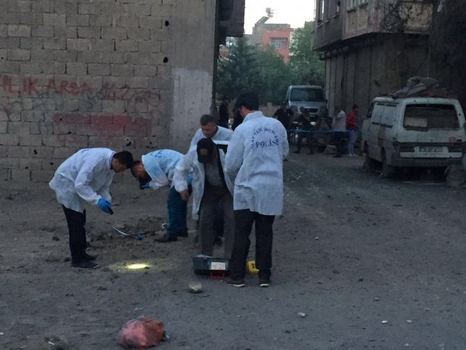 Kilis'e 2 roket mermisi düştü