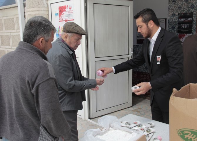 Şehit komutanı için mevlit okuttu