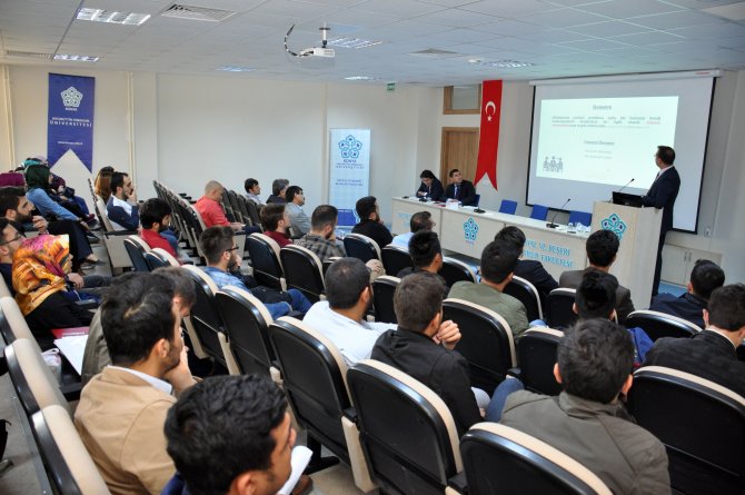 NEÜ'de "Yasama Semineri"