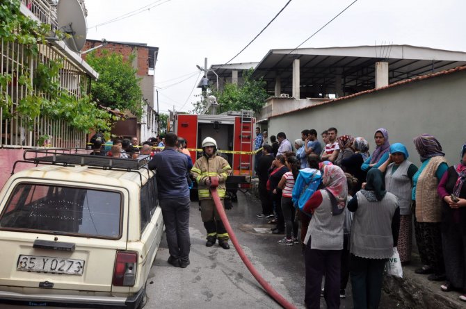 Evde çıkan yangında 2 yaşındaki çocuk öldü