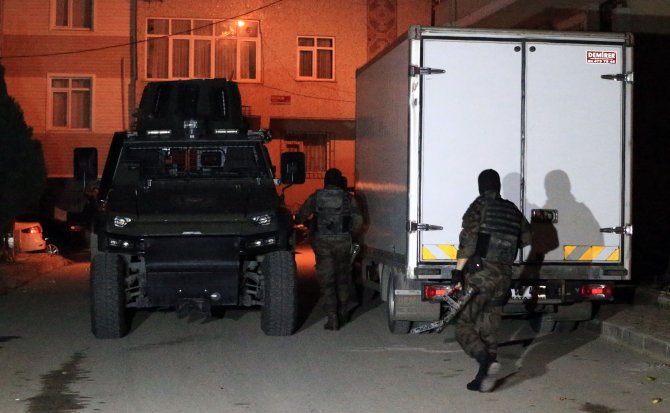 İstanbul'da terör örgütü operasyonu