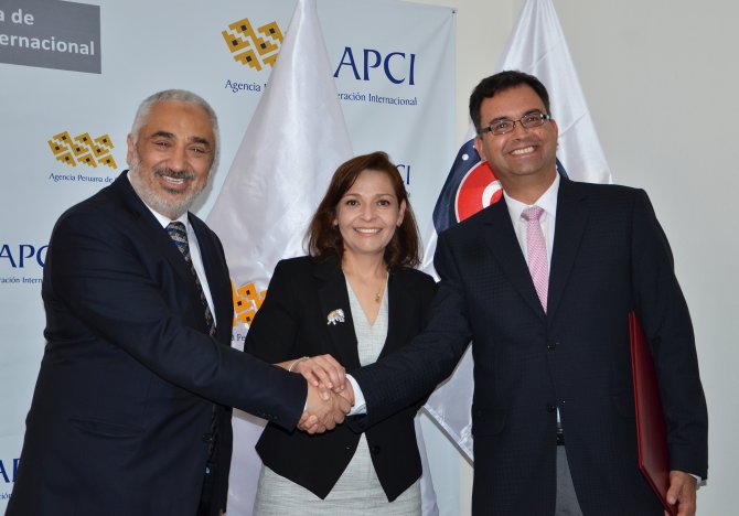 TİKA’dan Peru'nun Tarım ve Eğitim bakanlıklarına ekipman desteği