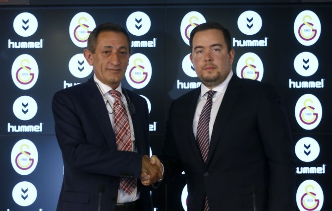 Galatasaray, Hummel ile sponsorluk anlaşması imzaladı