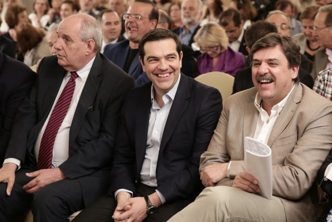 "Borç hafifletme Yunanistan'ı kısır döngüden çıkaracak"