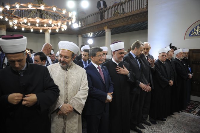 Başbakan Ahmet Davutoğlu, Bosna Hersek'te