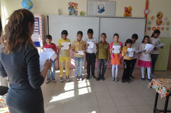 Çocuk haklarını "Roman çocuklar" anlatacak