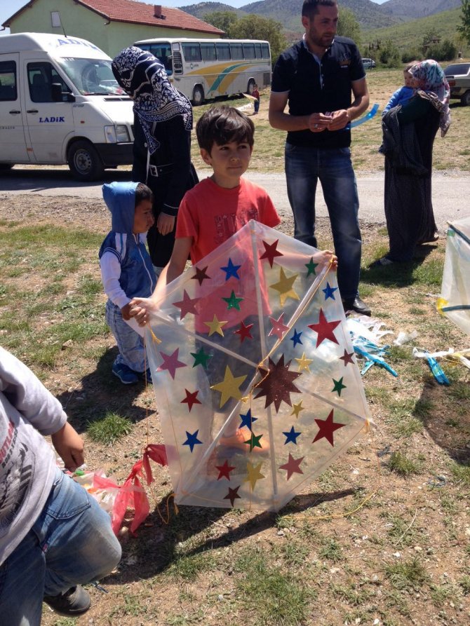 Sarayönü'nde uçurtma şenliği