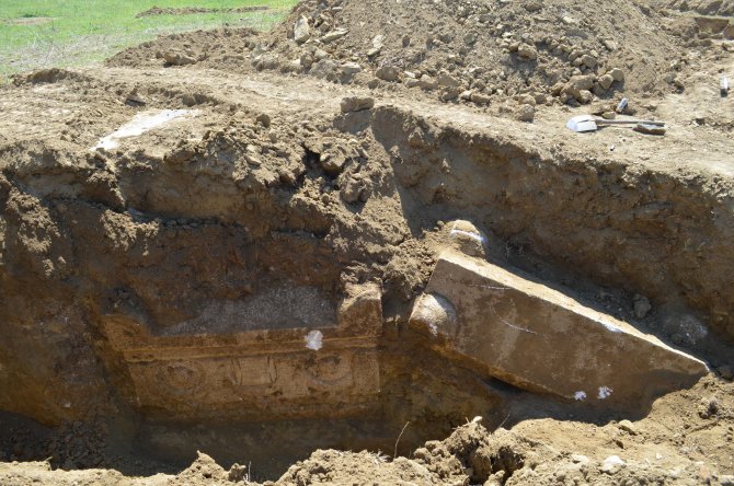 Tekirdağ'da iki lahit bulunması