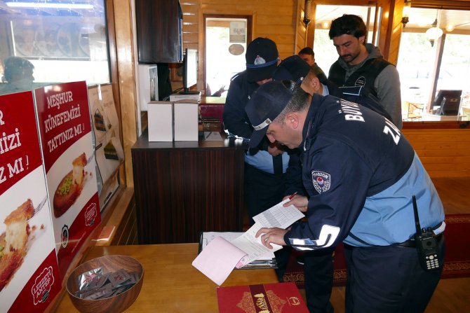 Zabıta Uzungöl'deki turistik tesisleri denetledi