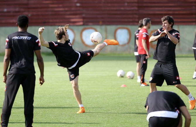Adanaspor'da Vartaş Elazığspor maçı hazırlıkları