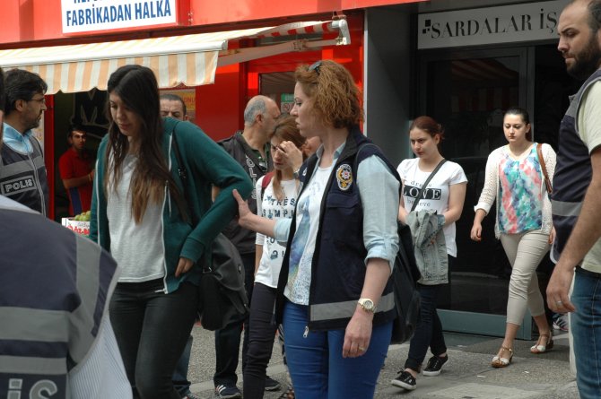 İzmir'de telefon dolandırıcılığı operasyonu