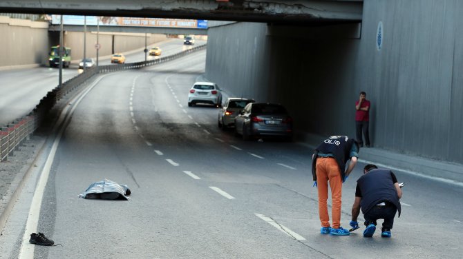 Beşiktaş'ta otomobilin çarptığı yaya öldü