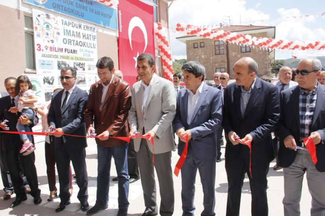 Nallıhan'da TÜBİTAK Bilim Fuarı açıldı