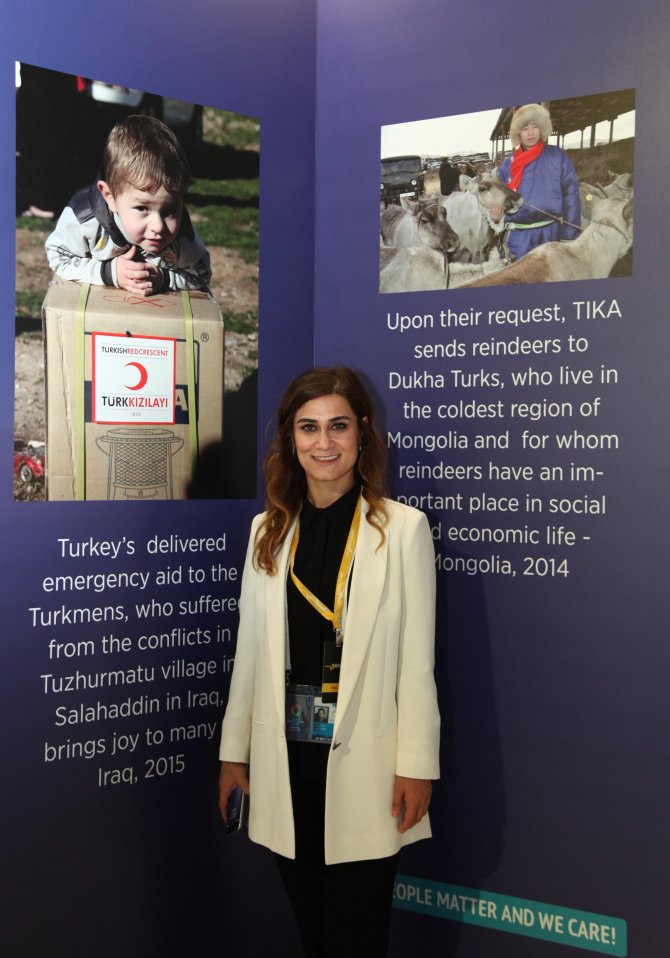 "İnsanlık İçin Birleşen Millet, Türkiye" sergisi