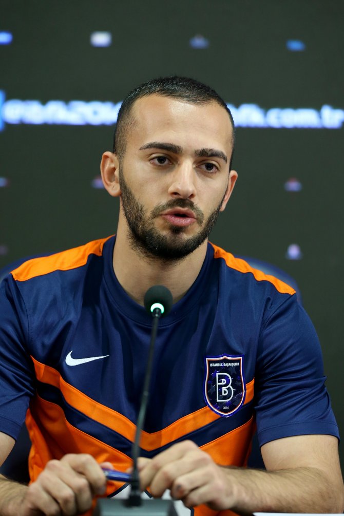 Medipol Başakşehir, Eren Albayrak’ı renklerine bağladı